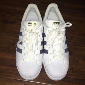 Adidas Superstar